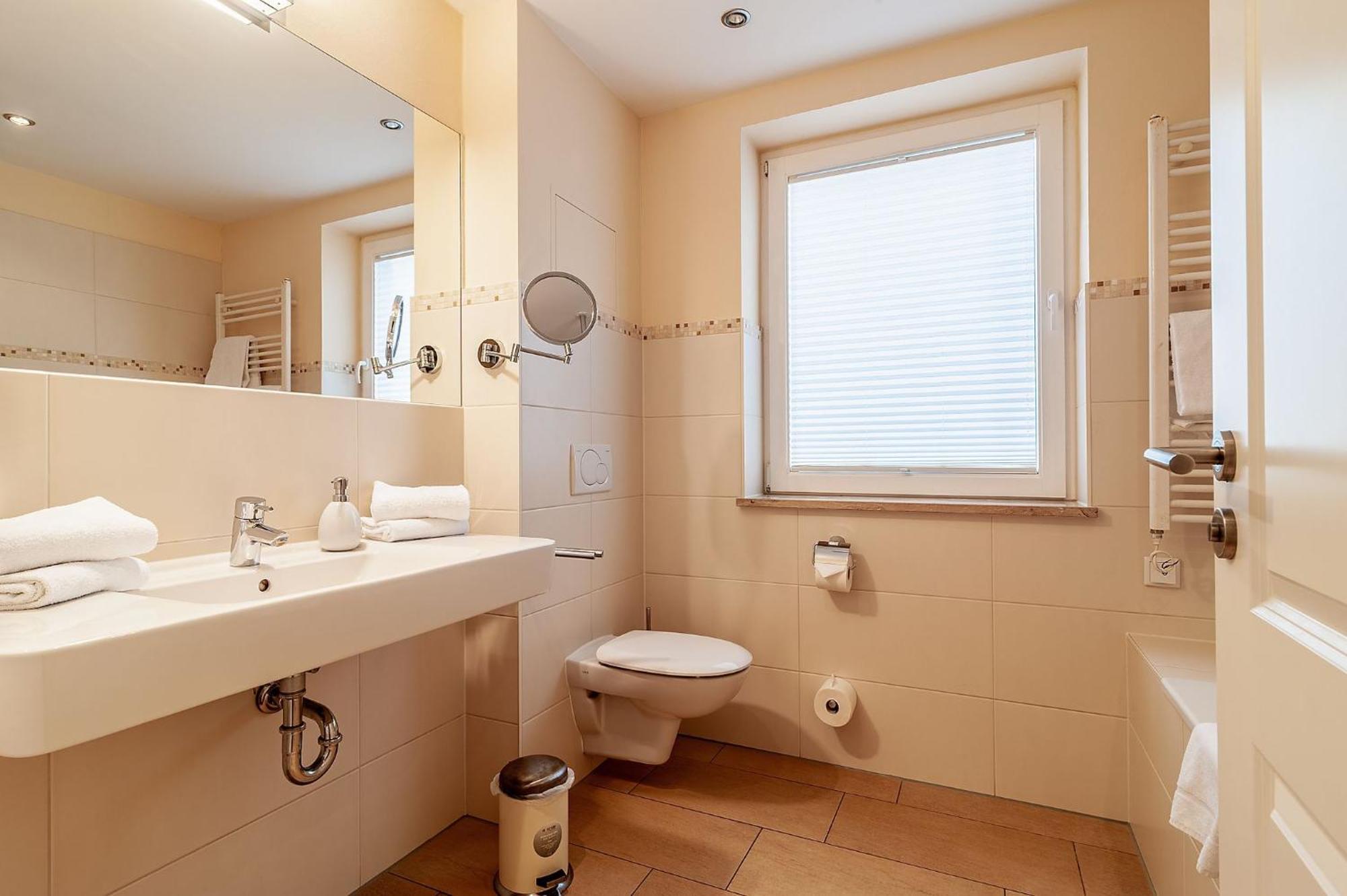 Hafendomicil Appartement Wh06 - Hase Waren  Bagian luar foto